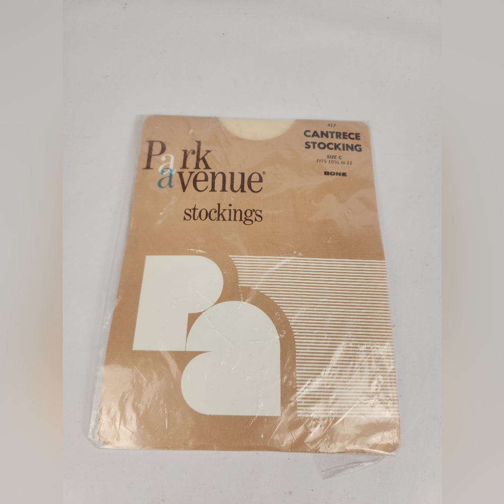 Vintage Park Avenue Stockings Cantrece Size C Fits 10 1/2 to 11 Bone